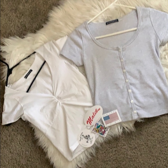 😍Brandy Melville Mystery Box😍 - Picture 3 of 3